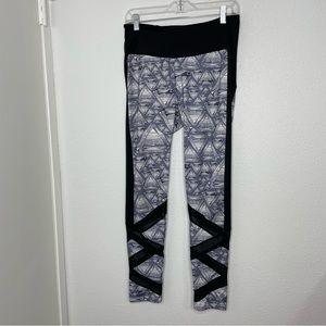 Orangetheory OTF Leggings with Mesh Inserts size L